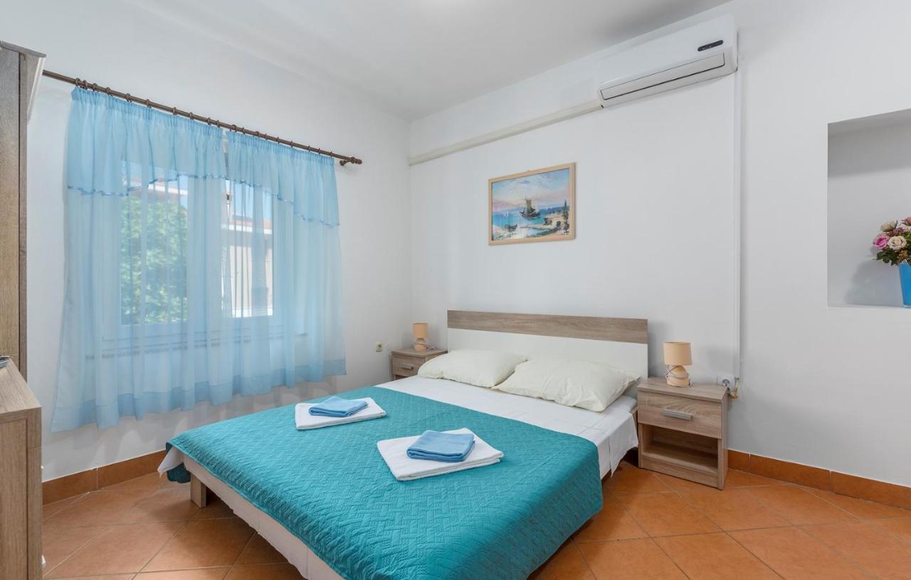 Apartments Stanko Fazana Bagian luar foto